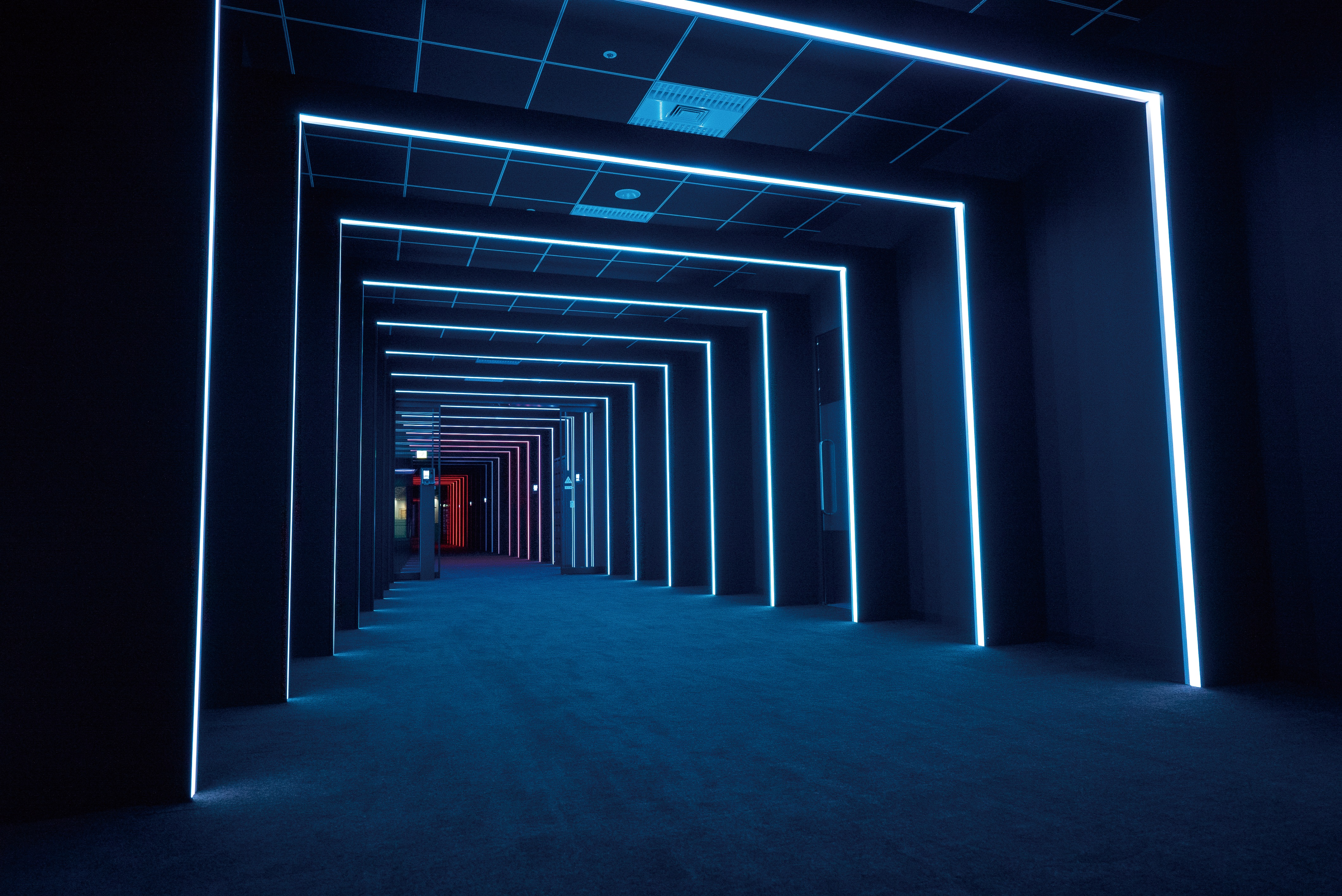 メインビジュアル 01