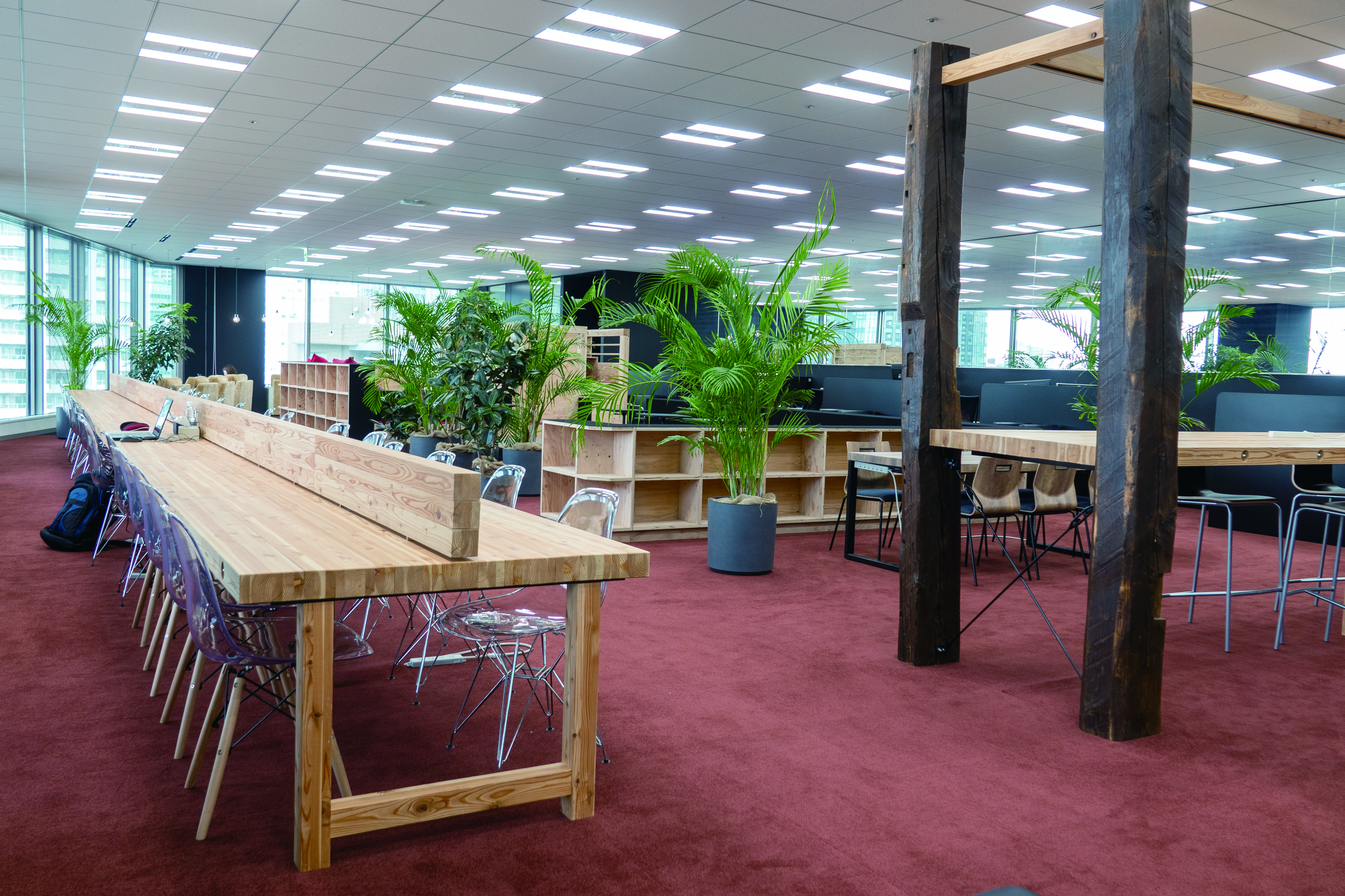 メインビジュアル 02